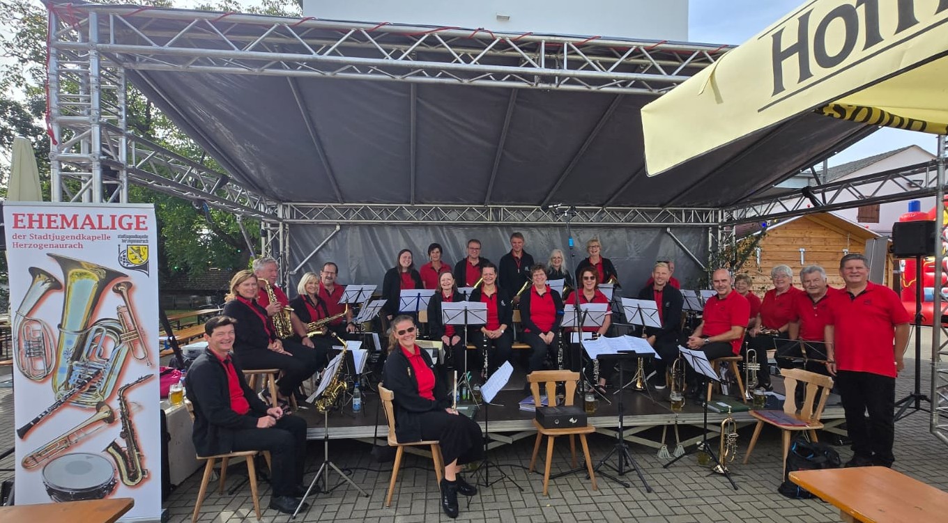 Die Ehemaligen auf der Burgstaller Kerwa