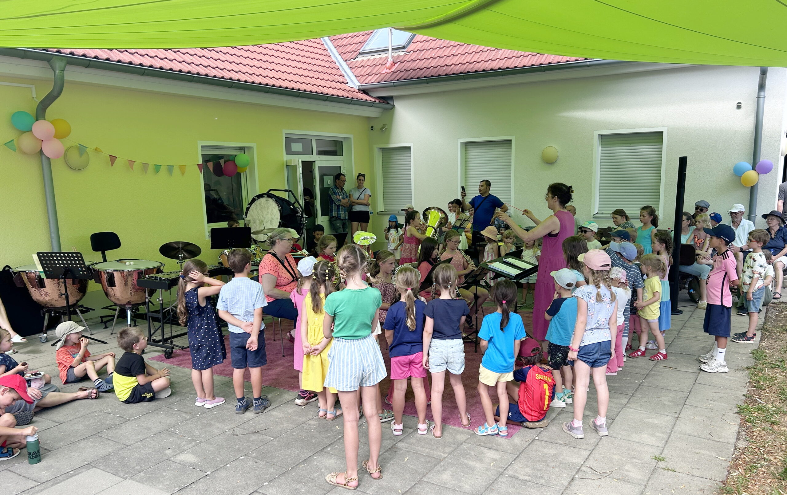 Sommerfest der Musikalischen Früherziehung begeistert Groß und Klein